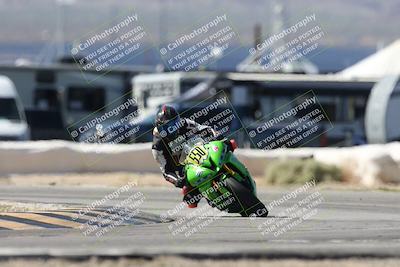 media/Oct-05-2025-CVMA (Sun) [[beeef4f201]]/Race 5-Amateur Supersport Open (Holeshot)/